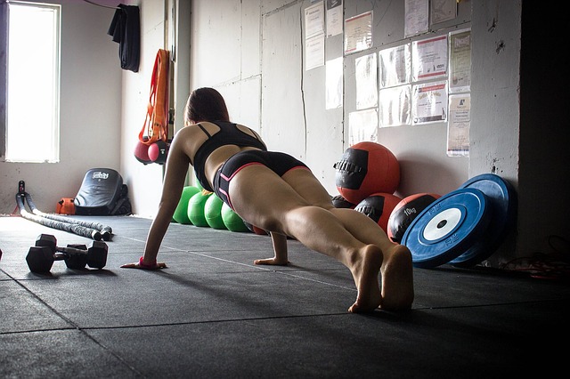 HIIT cvičení na 10 minut